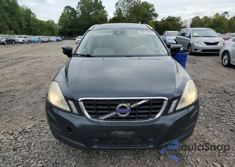 2013 Volvo Xc60 T6 z USA, uszkodzony, nr VIN YV4902DZ0D2440271